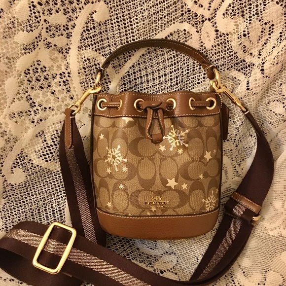 NWT Coach Dempsey Drawstring Bucket Bag 15 - Picture 8 of 12